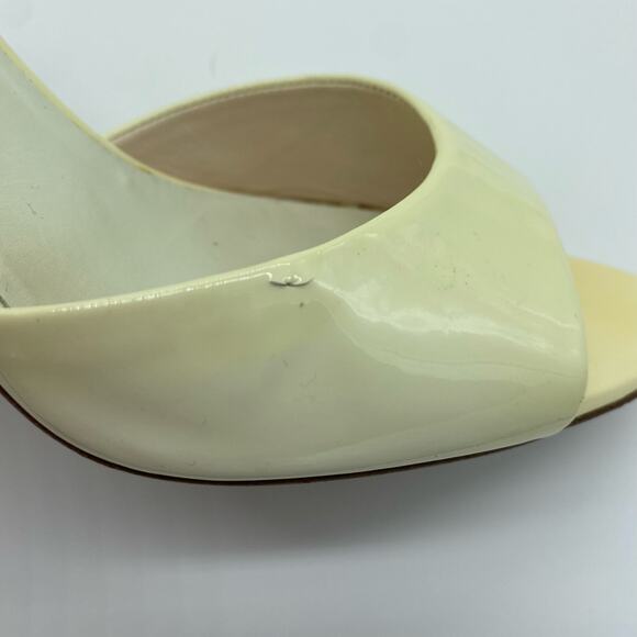 VTG Prada Women size 37/6.5 Cream Strappy Stiletto Patent Leather Peep Toe Heels - Picture 7 of 10